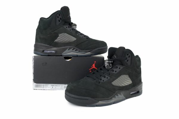 AJ 5 Retro SE ‘Black Cat’ FZ2239-001