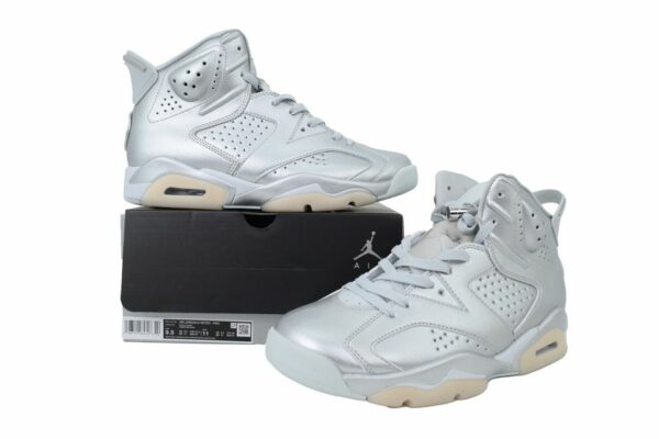 AJ 6 PSG ‘Metallic Silver’ IQ5135-001