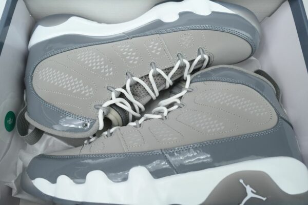 AJ 9 Retro ‘Cool Grey’ HV4794-011