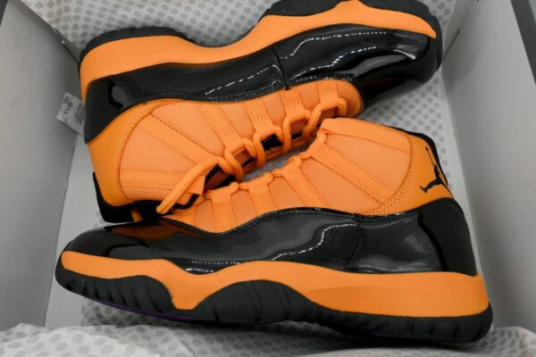 AJ 11 Retro ‘Orange’ CT8012-700