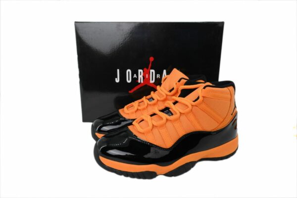 AJ 11 Retro ‘Orange’ CT8012-700