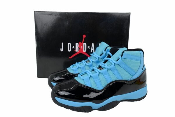 AJ 11 Retro ‘Water Moon Blue’ CT8012-440