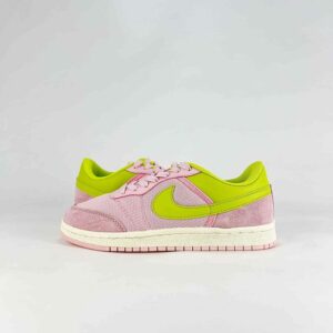 AJ Skyline Low ‘Iced Carmine’ IQ0704-607