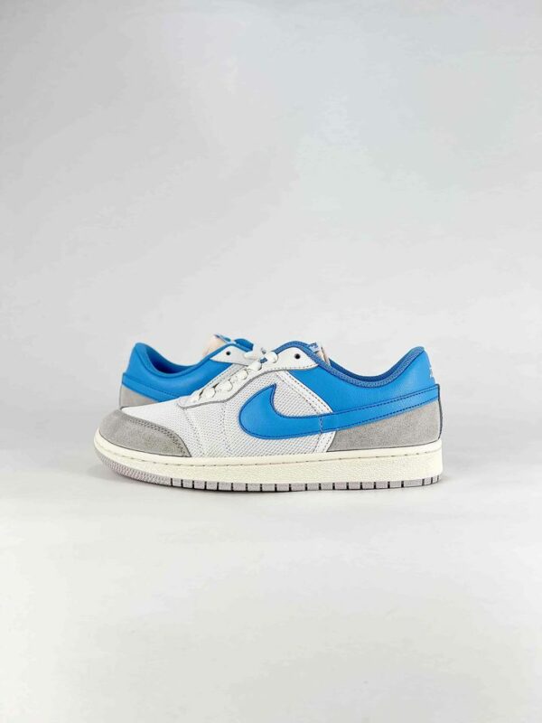 AJ Skyline Low ‘White Grey University Blue’ IM2055-100 AJ Skyline Low ‘White Grey University Blue’ IM2055-100