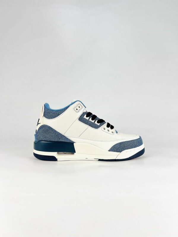 AJ 3 Retro x Levi’s ‘All-Star’ IR0912-400