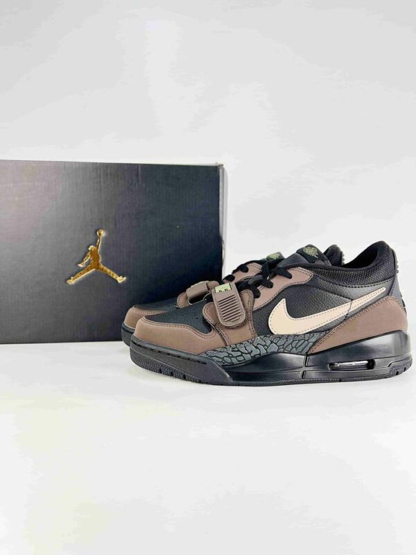 AJ Legacy 312 Low ‘Black Baroque Brown’ CD7069-003