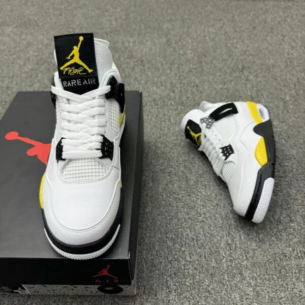 AJ 4 Retro Rare Air ‘Tour Yellow’ IO2463-102 AJ 4 Retro Rare Air ‘Tour Yellow’ IO2463-102