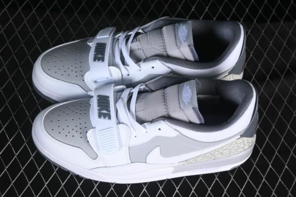 AJ Legacy 312 Low ‘Wolf Grey’ CD7069-005 AJ Legacy 312 Low ‘Wolf Grey’ CD7069-005