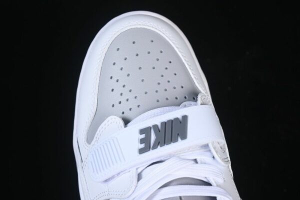 AJ Legacy 312 Low ‘Wolf Grey’ CD7069-005 AJ Legacy 312 Low ‘Wolf Grey’ CD7069-005
