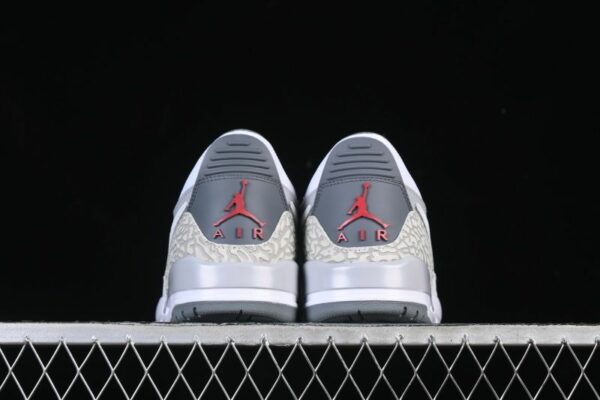 AJ Legacy 312 Low ‘Wolf Grey’ CD7069-005 AJ Legacy 312 Low ‘Wolf Grey’ CD7069-005