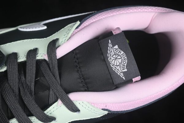 AJ Legacy 312 Low ‘Anthracite Iced Jade’ CD7069-007 AJ Legacy 312 Low ‘Anthracite Iced Jade’ CD7069-007