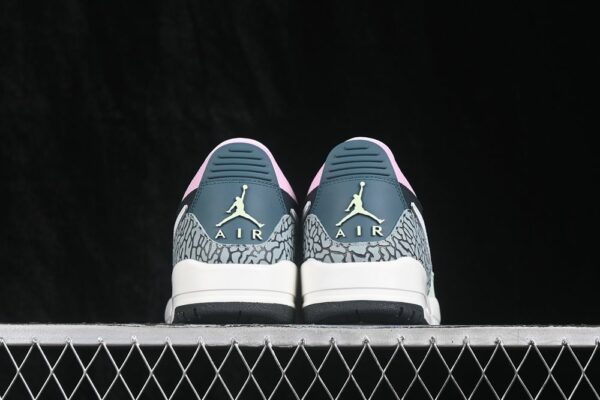 AJ Legacy 312 Low ‘Anthracite Iced Jade’ CD7069-007 AJ Legacy 312 Low ‘Anthracite Iced Jade’ CD7069-007