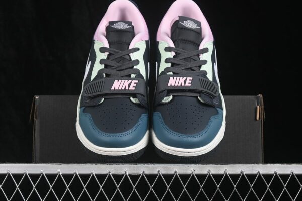 AJ Legacy 312 Low ‘Anthracite Iced Jade’ CD7069-007 AJ Legacy 312 Low ‘Anthracite Iced Jade’ CD7069-007