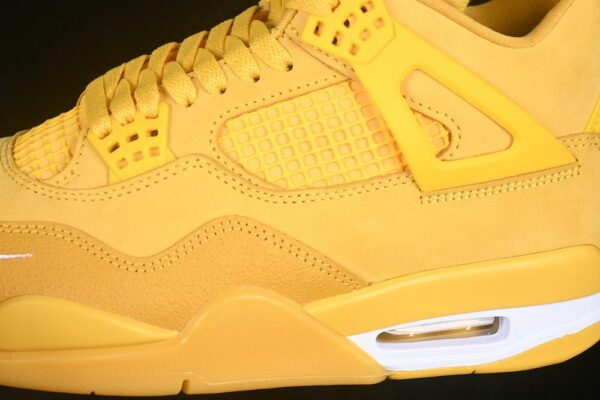 AJ 4 x Nigel Sylvester ‘Yellow Bricks’ HF4340-008 AJ 4 x Nigel Sylvester ‘Yellow Bricks’ HF4340-008