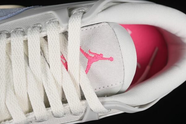 AJ 4 RM ‘Easter’ IB4466-025 AJ 4 RM ‘Easter’ IB4466-025