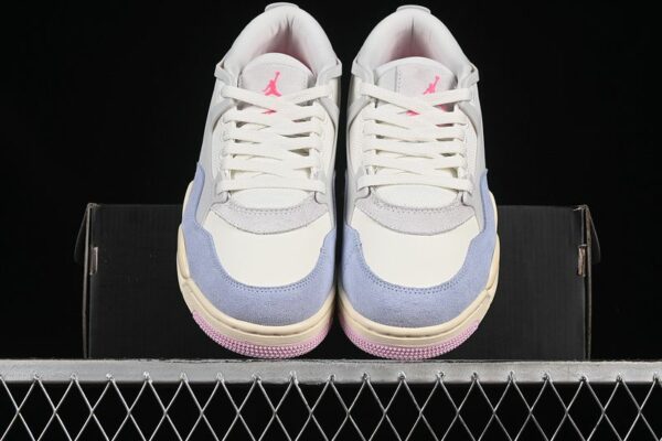 AJ 4 RM ‘Easter’ IB4466-025 AJ 4 RM ‘Easter’ IB4466-025
