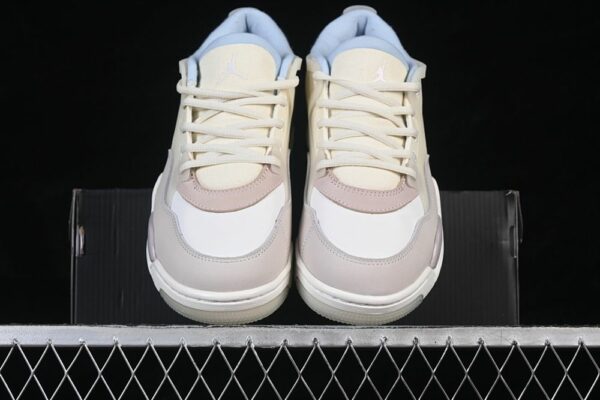 AJ 4 RM ‘Easter’ IB8862-141 AJ 4 RM ‘Easter’ IB8862-141