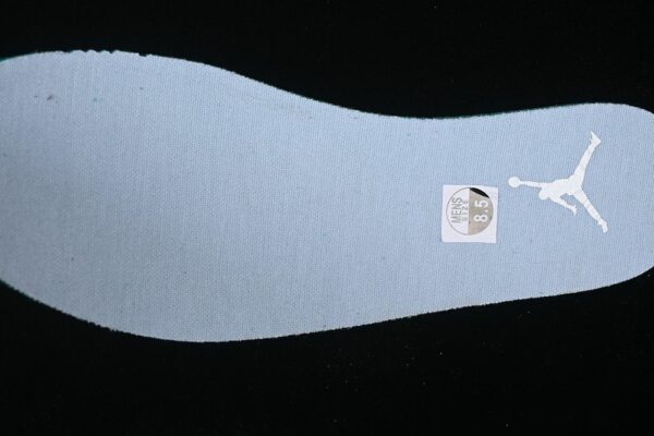 AJ 4 RM ‘Easter’ IB8862-141 AJ 4 RM ‘Easter’ IB8862-141