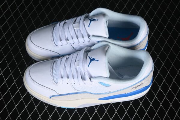 AJ Flight Court ‘Military Blue’ HF3255-104