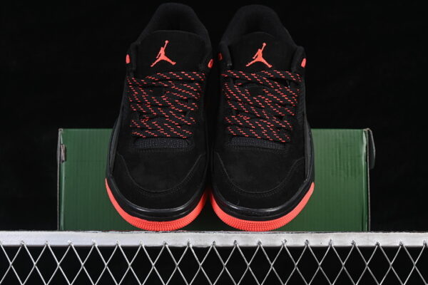 AJ Flight Court ‘Black Infrared’ HF3255-011