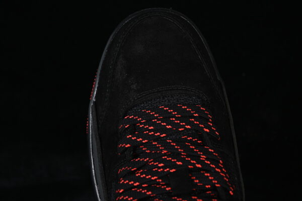 AJ Flight Court ‘Black Infrared’ HF3255-011
