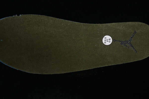 AJ Flight Court ‘Medium Olive Khaki’ HF3255-202 AJ Flight Court ‘Medium Olive Khaki’ HF3255-202