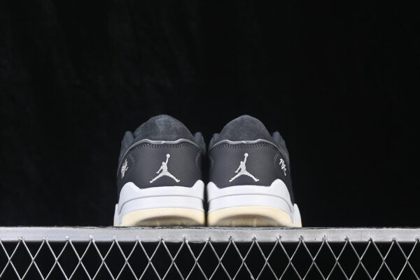AJ Flight Court ‘Anthracite Sail’ HF3255-002