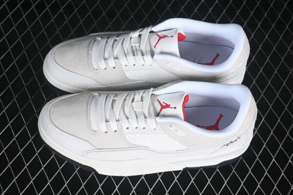 AJ Flight Court ‘Sail’ IQ0304-133