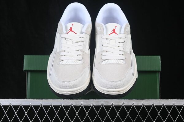 AJ Flight Court ‘Sail’ IQ0304-133