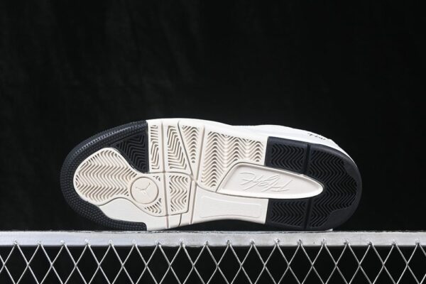 AJ Flight Court ‘Sail’ IQ0304-133