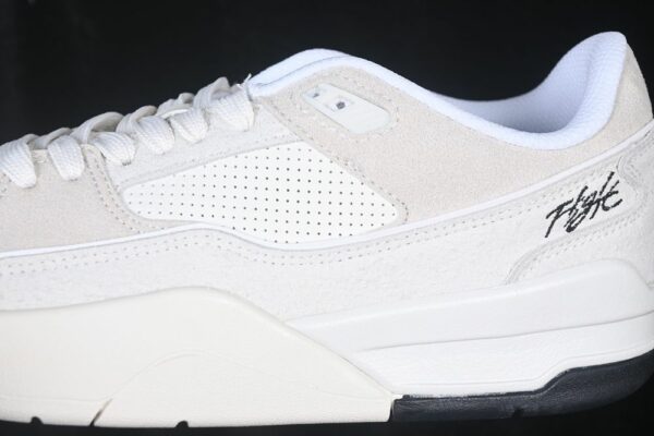 AJ Flight Court ‘Sail’ IQ0304-133