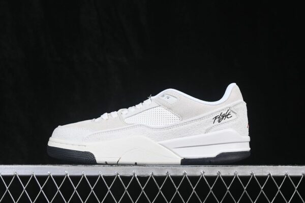 AJ Flight Court ‘Sail’ IQ0304-133
