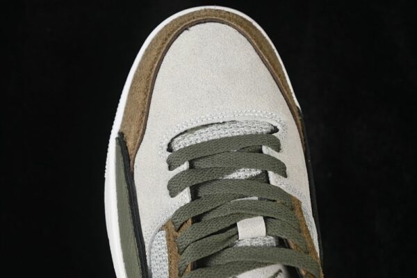 AJ Flight Court ‘Spruce Mist Medium Olive Green’ HF3255-301