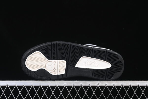 AJ Flight Court ‘White Sail Black’ HF3255-112 AJ Flight Court ‘White Sail Black’ HF3255-112