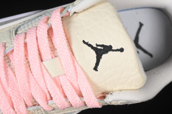 AJ Flight Court ‘Coconut Milk’ IH4105-113 AJ Flight Court ‘Coconut Milk’ IH4105-113