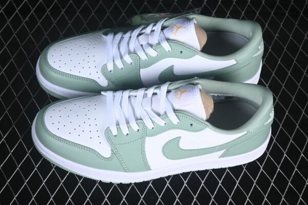 AJ 1 Low Golf ‘Steam White’ DD9315-008