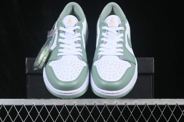 AJ 1 Low Golf ‘Steam White’ DD9315-008