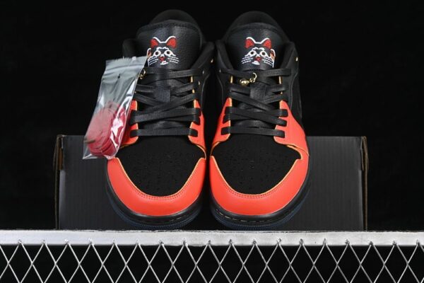 AJ 1 Low SE ‘Lucky Cat’ IQ3460-010 AJ 1 Low SE ‘Lucky Cat’ IQ3460-010