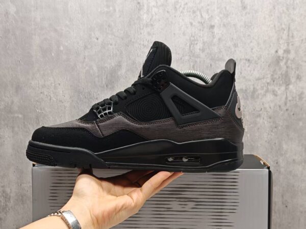 AJ 4 ‘Berlin’ JA9635-001 AJ 4 ‘Berlin’ JA9635-001