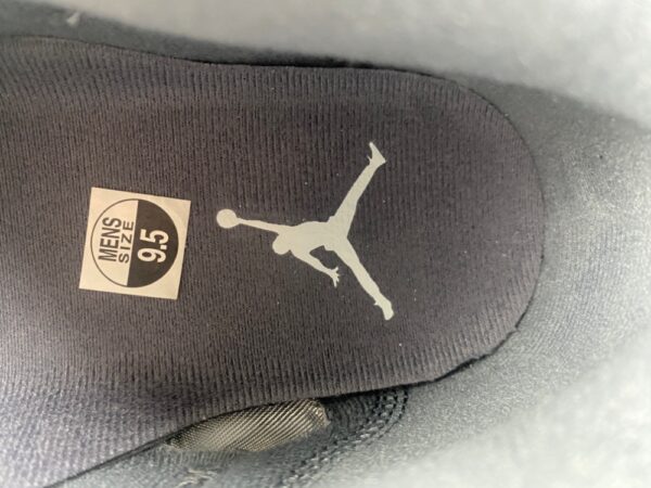 AJ 14 Retro ‘Flint Grey’ FJ3460-012 AJ 14 Retro ‘Flint Grey’ FJ3460-012