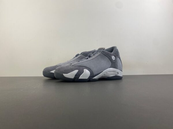 AJ 14 Retro ‘Flint Grey’ FJ3460-012 AJ 14 Retro ‘Flint Grey’ FJ3460-012