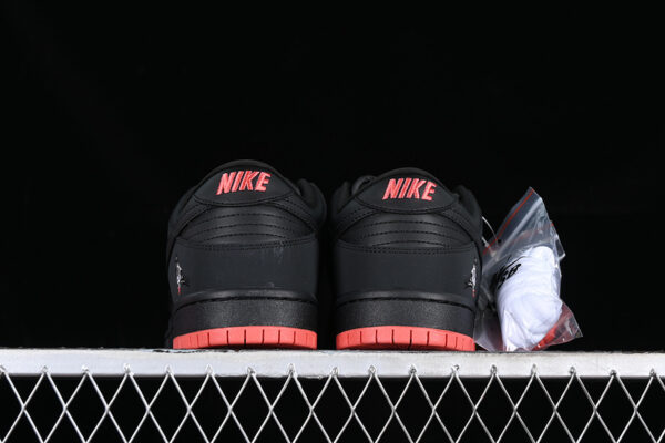 Nike x Jeff Staple SB Dunk Low Pro ‘Black Pigeon’ 883232-008 Nike x Jeff Staple SB Dunk Low Pro ‘Black Pigeon’ 883232-008