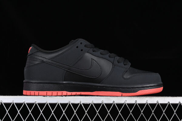 Nike x Jeff Staple SB Dunk Low Pro ‘Black Pigeon’ 883232-008 Nike x Jeff Staple SB Dunk Low Pro ‘Black Pigeon’ 883232-008