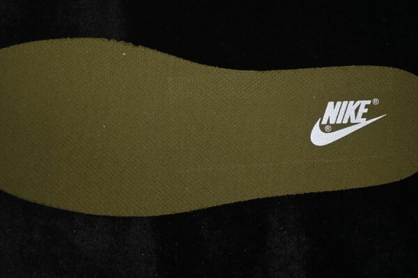 Nike Dunk Low Retro SE ‘Light Bone Pilgrim’ II7078-001 Nike Dunk Low Retro SE ‘Light Bone Pilgrim’ II7078-001