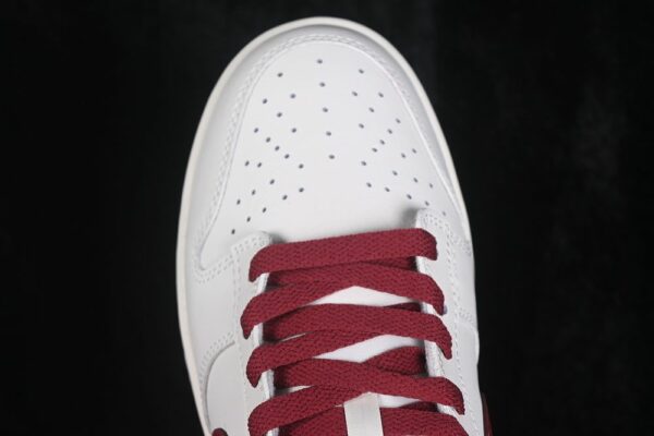 Nike Dunk Low Retro ‘Phantom Team Red’ HF5441-008