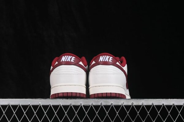 Nike Dunk Low Retro ‘Phantom Team Red’ HF5441-008