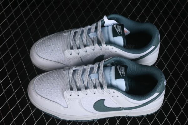 Nike Dunk Low Retro ‘Pure Platinum’ IH1940-002 Nike Dunk Low Retro ‘Pure Platinum’ IH1940-002