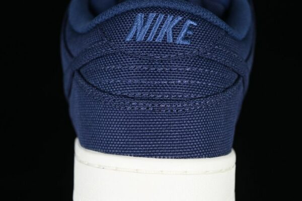 Nike SB Dunk Low ‘Midnight Navy Desert Ochre’ DX6775-400