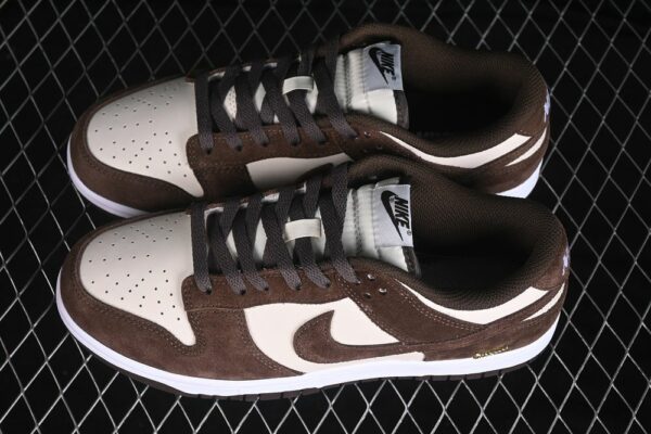 Nike Dunk Low ‘Baroque Brown’ IO4244-102