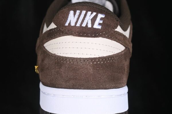 Nike Dunk Low ‘Baroque Brown’ IO4244-102